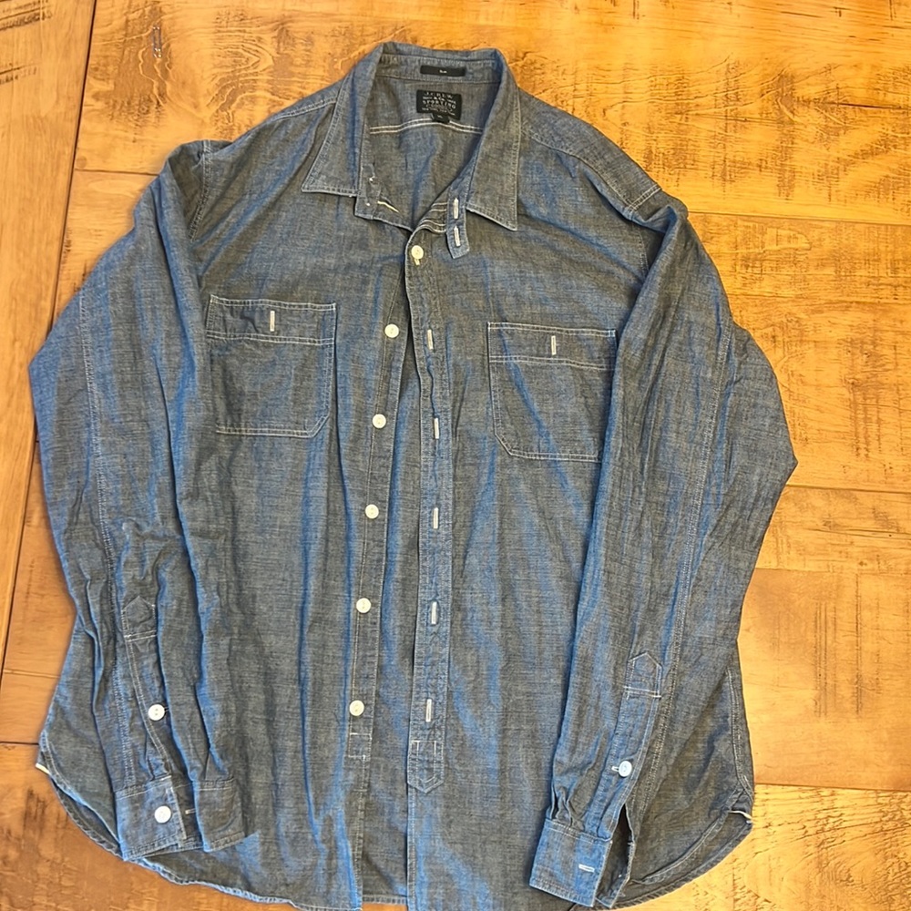 Men’s J crew, long sleeve button up
